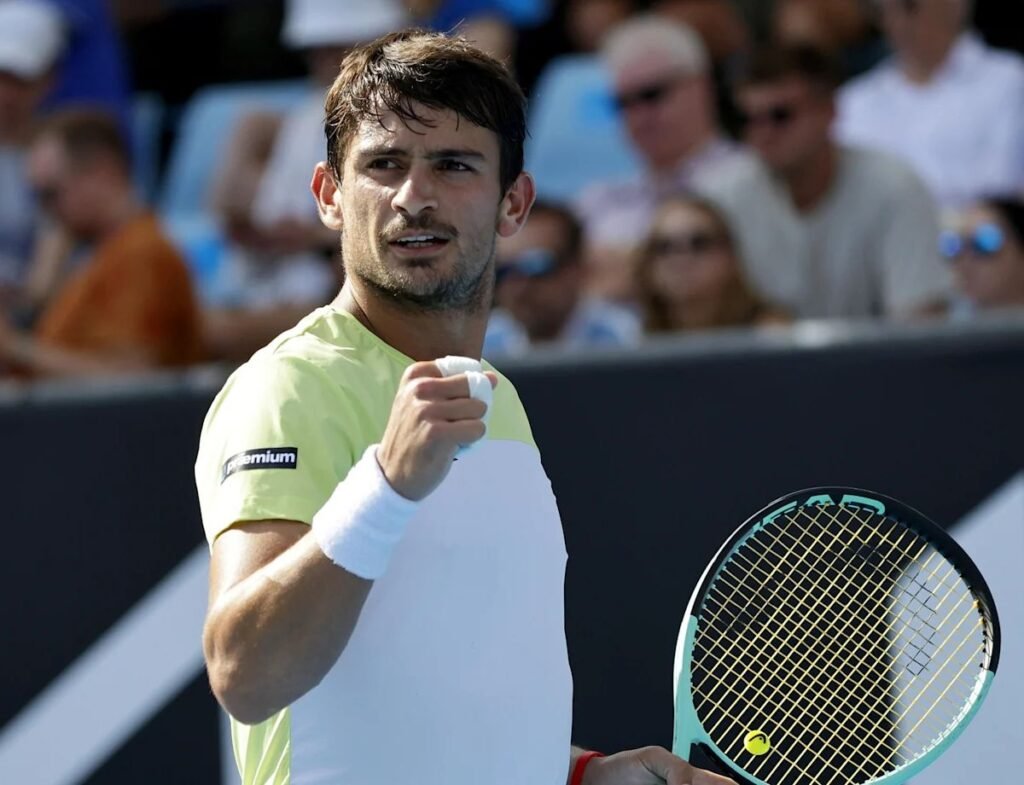 Landaluce, Navone, Tirante y Bucsa avanzan con paso firme en el Masters de Cincinnati