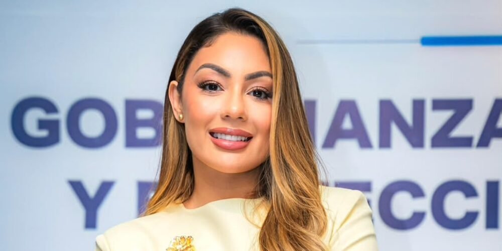Iluminada Muñoz: La voz que redefine el panorama radial dominicano
