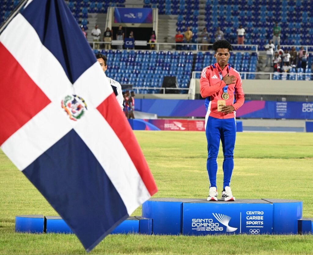 Yeral Núñez brilla en Santo Domingo 2026: El atletismo impulsa la cosecha dorada de República Dominicana