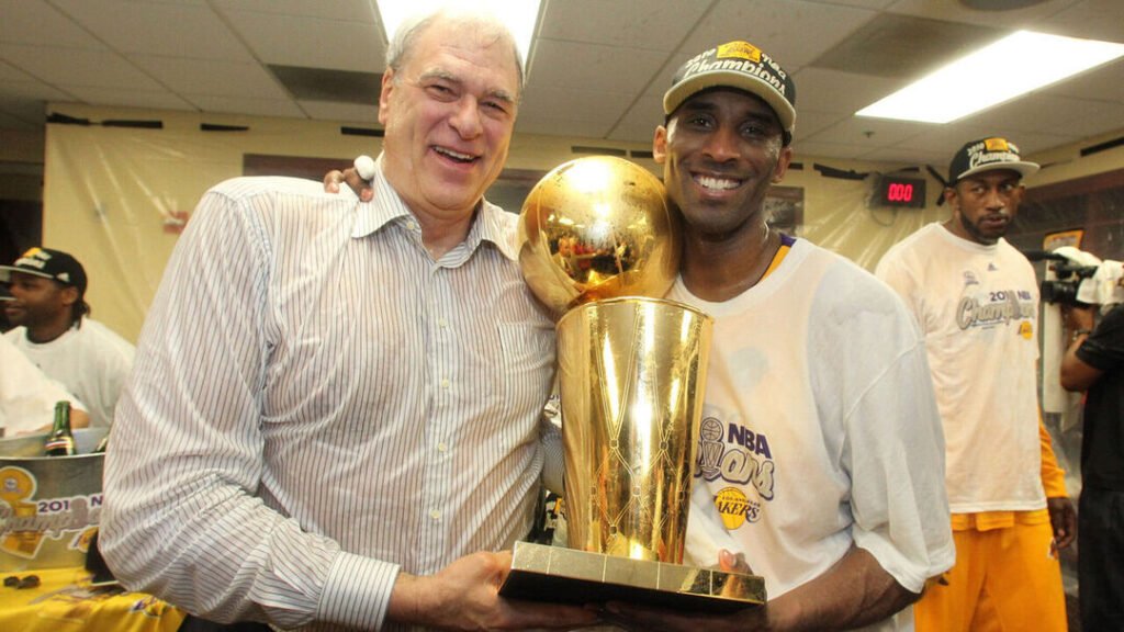 Los Angeles Lakers inmortalizarán a Phil Jackson con una estatua en el Crypto.com Arena
